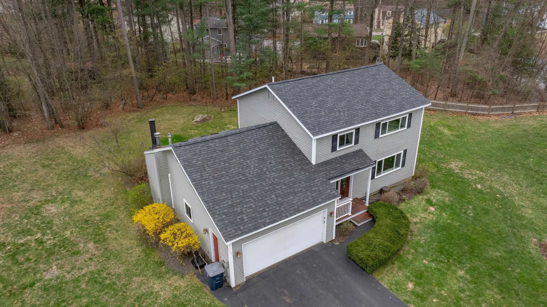 14 Olympia Circle Nashua NH 03062