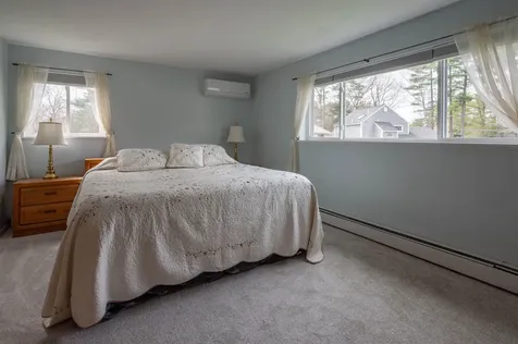 14 Olympia Circle Nashua NH 03062
