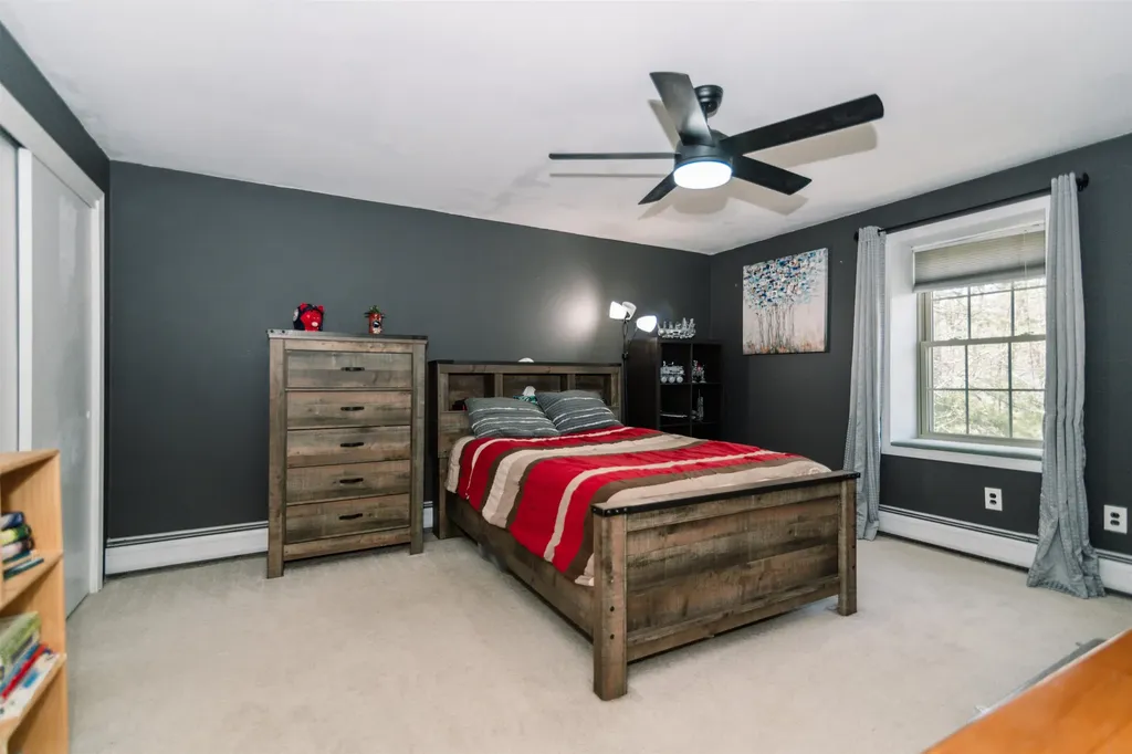 18 Smith Corner Road Plaistow NH 03865