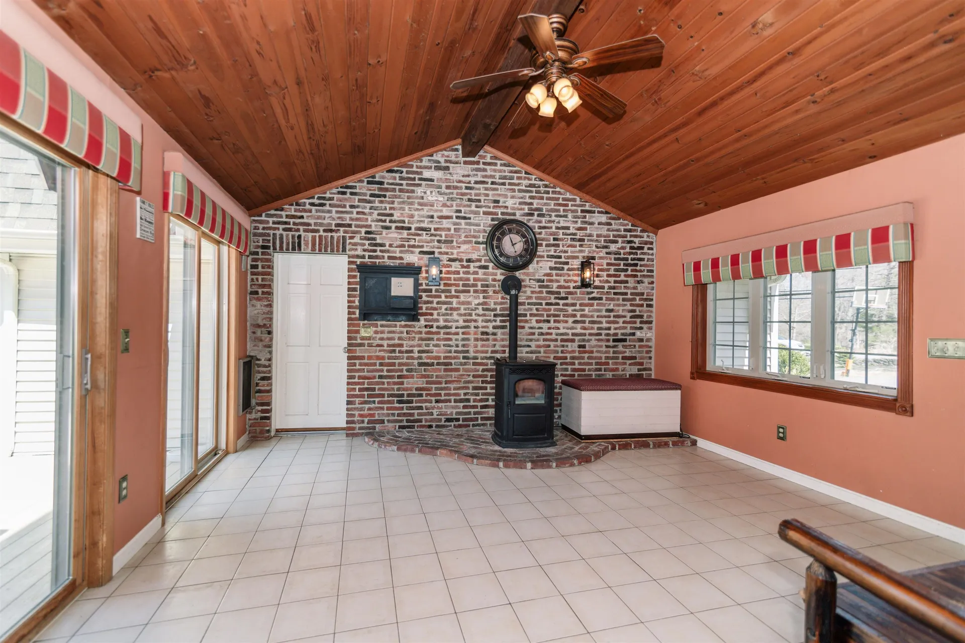18 Smith Corner Road Plaistow NH 03865