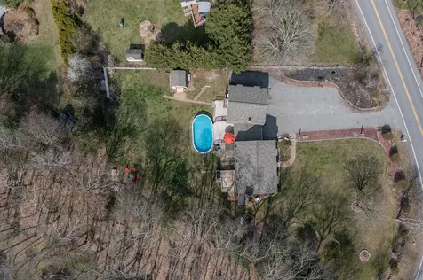 18 Smith Corner Road Plaistow NH 03865