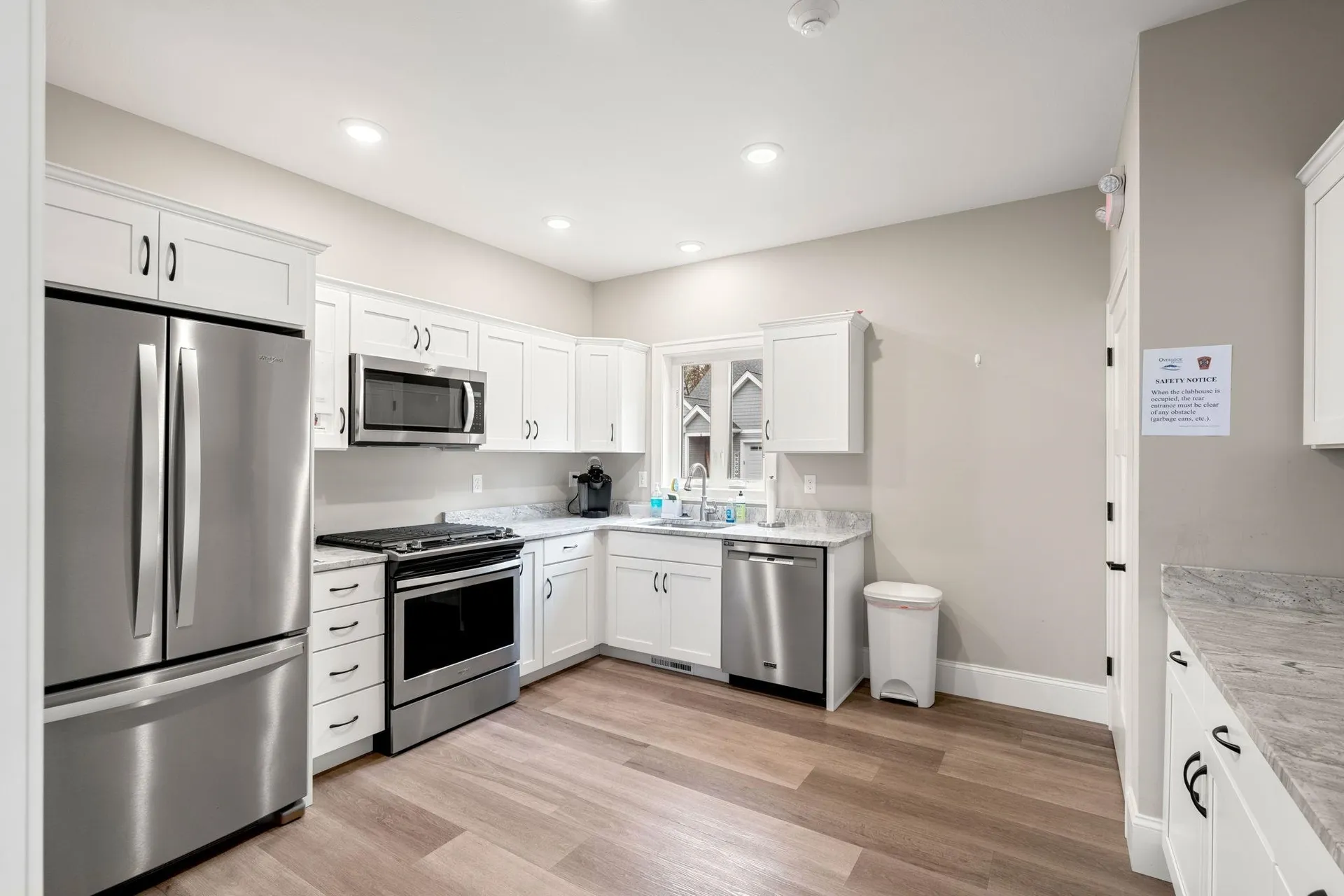 27 Abenaki Circle Merrimack NH 03054