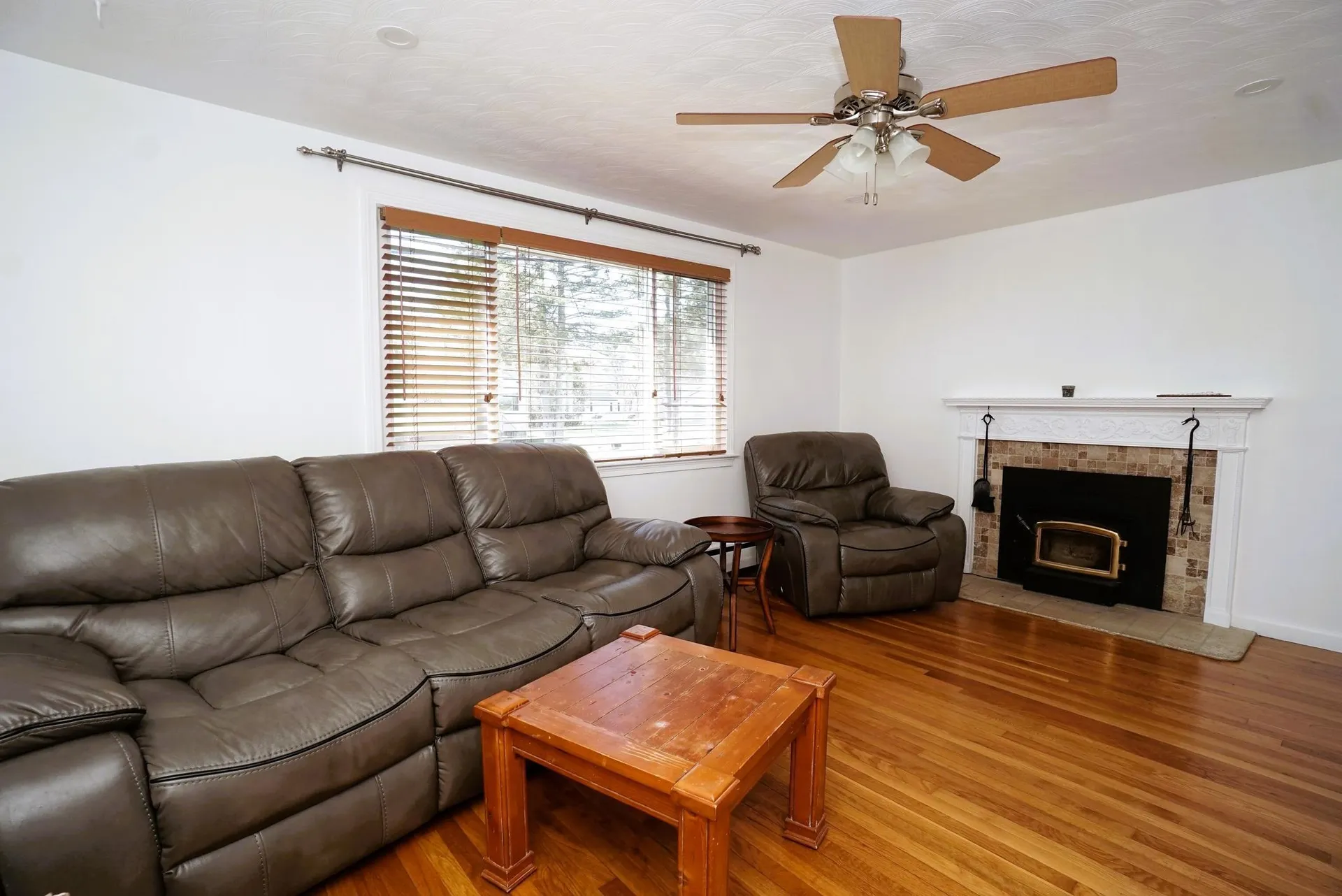 18 Barron Avenue Salem NH 03079