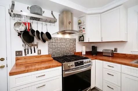 18 Barron Avenue Salem NH 03079