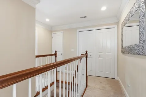 4 Manor Drive Hooksett NH 03106