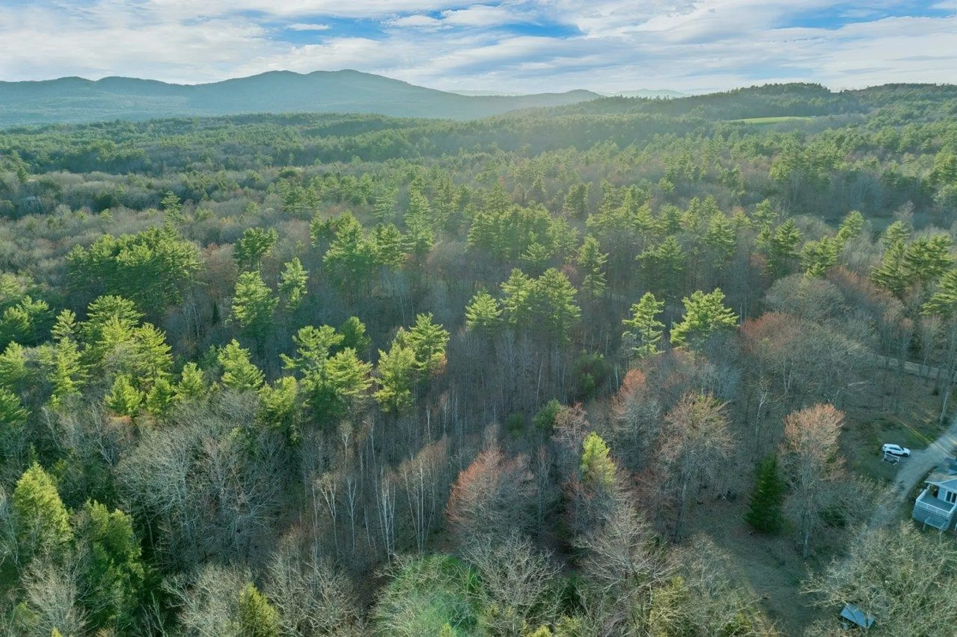 R31-8 Hermit Woods Road Meredith NH 03253