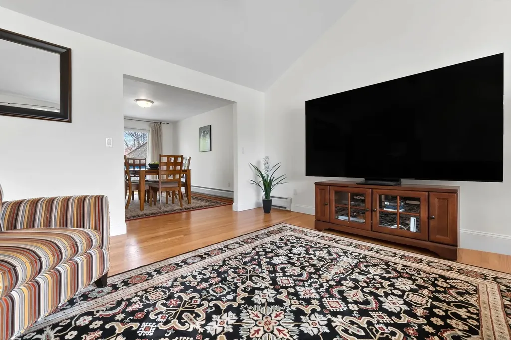 9 Onyx Lane Portsmouth NH 03801