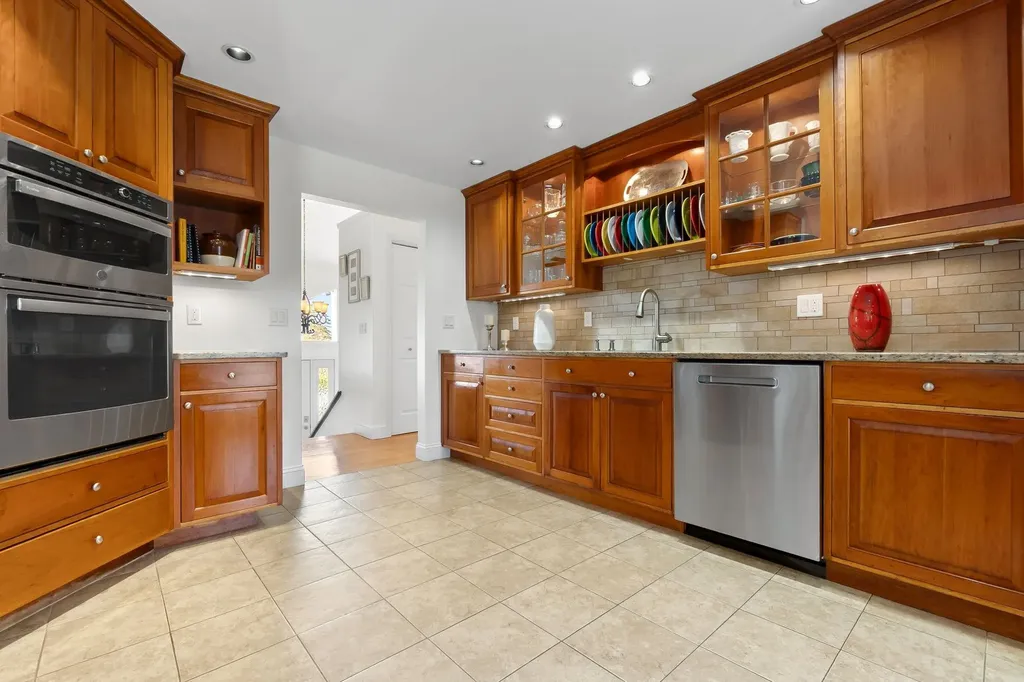9 Onyx Lane Portsmouth NH 03801