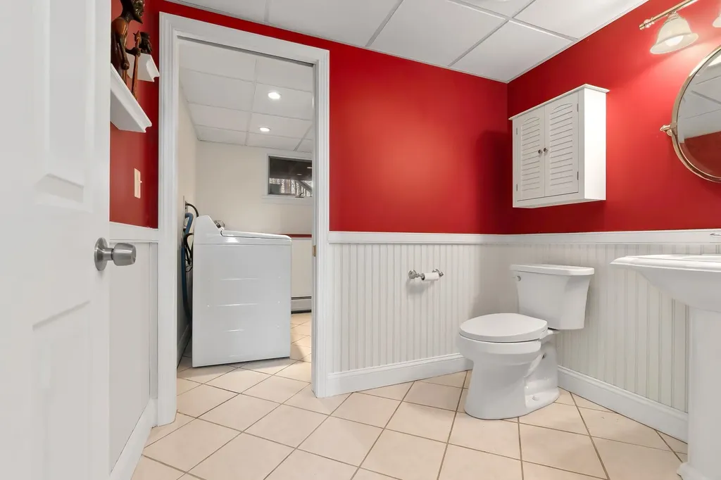 9 Onyx Lane Portsmouth NH 03801