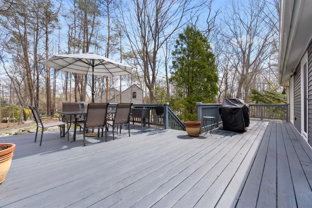 9 Onyx Lane Portsmouth NH 03801