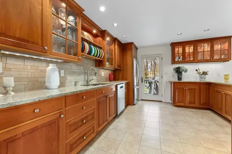 9 Onyx Lane Portsmouth NH 03801