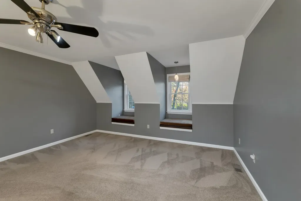 34 Stowecroft Drive Hampton NH 03842