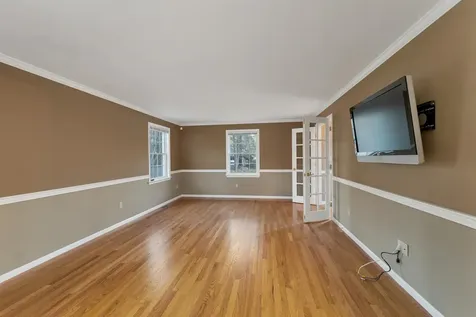 34 Stowecroft Drive Hampton NH 03842