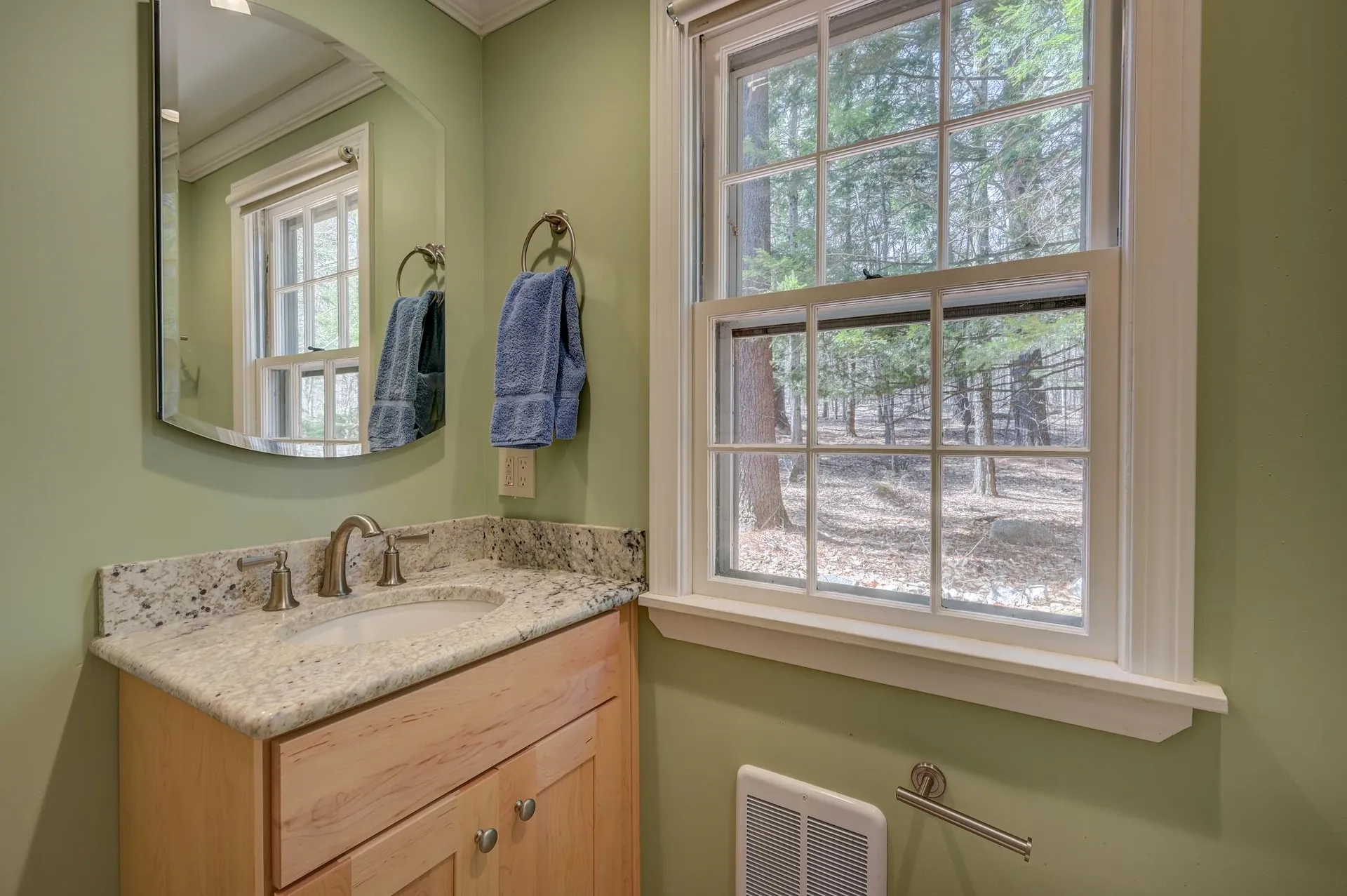 2500 West Side Road Conway NH 03860
