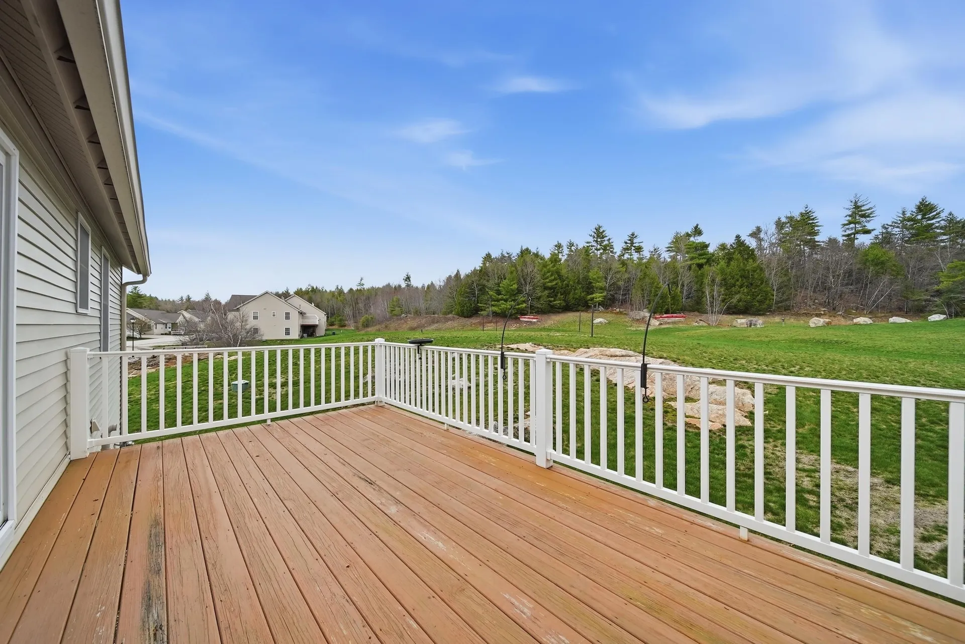 2 Chase Road Fremont NH 03044