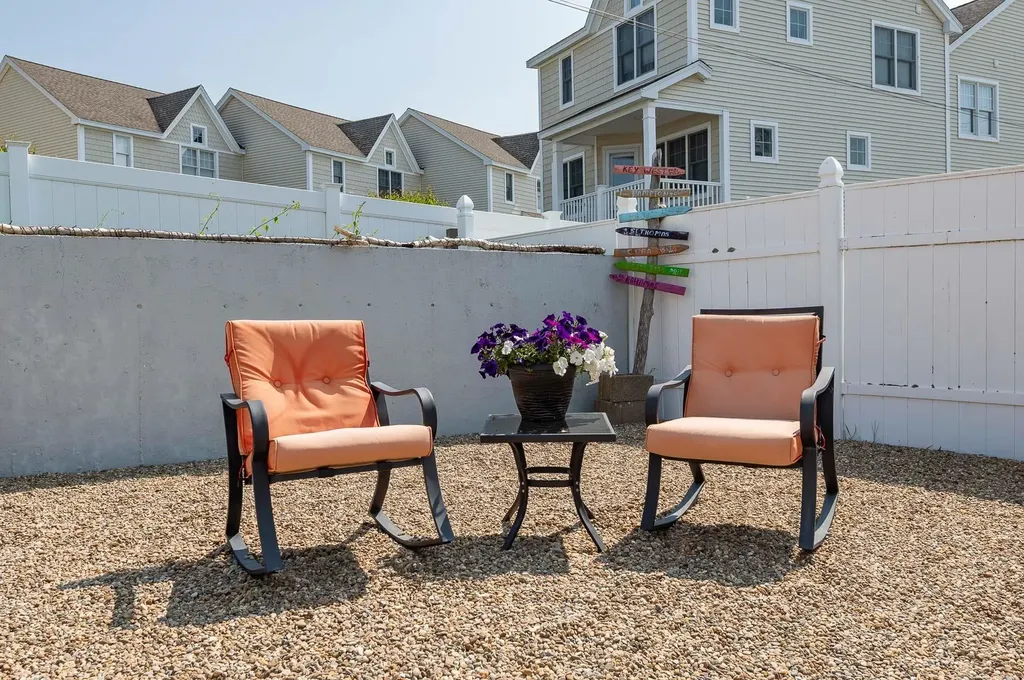 522 Ocean Boulevard Hampton NH 03842