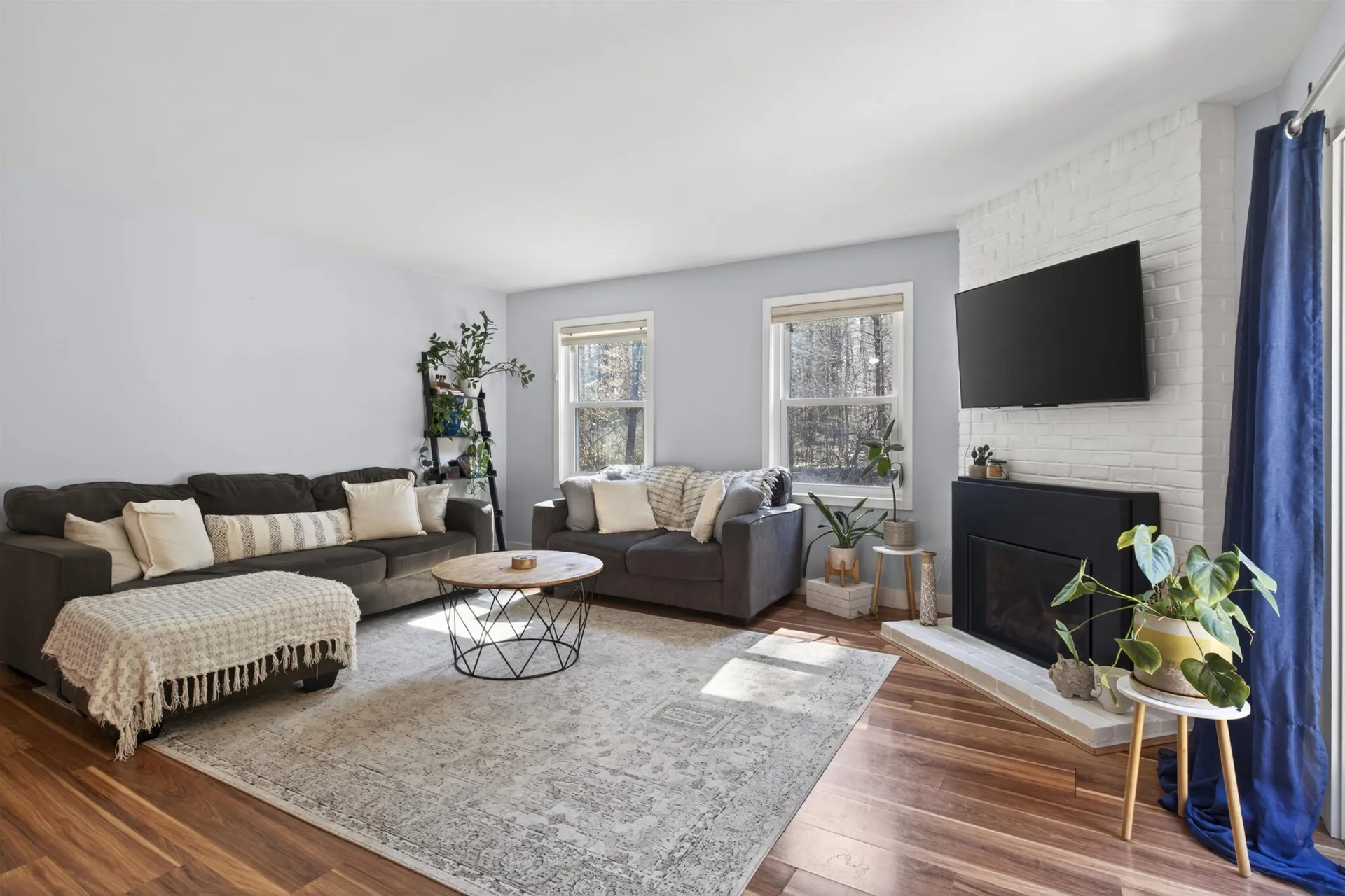 24 Swaan Drive Lee NH 03861