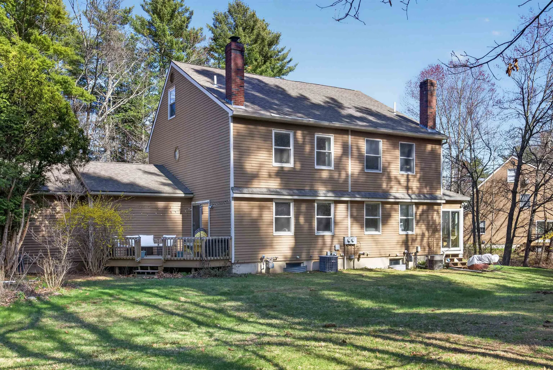 24 Swaan Drive Lee NH 03861