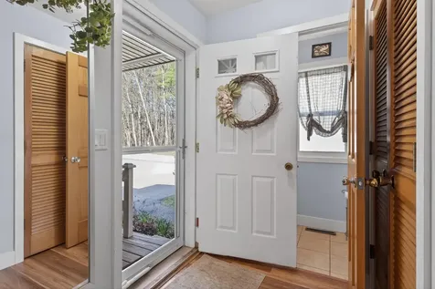 24 Swaan Drive Lee NH 03861