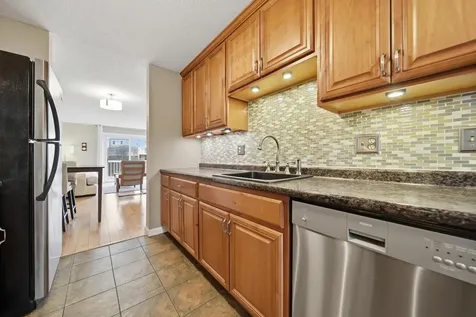 424 Fox Hollow Way Manchester NH 03104