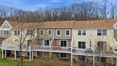 424 Fox Hollow Way Manchester NH 03104