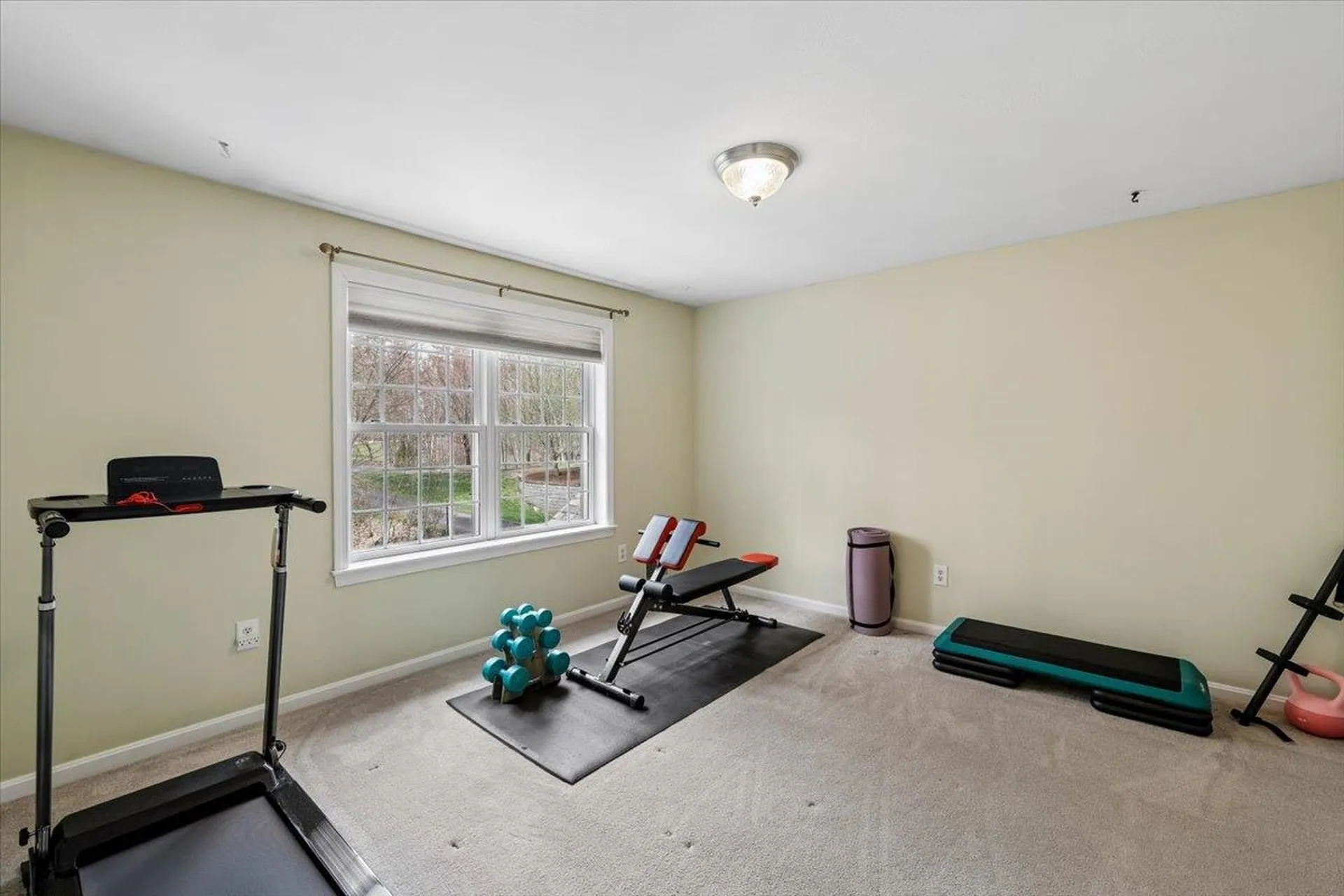 12 Butterfield Lane Bedford NH 03110