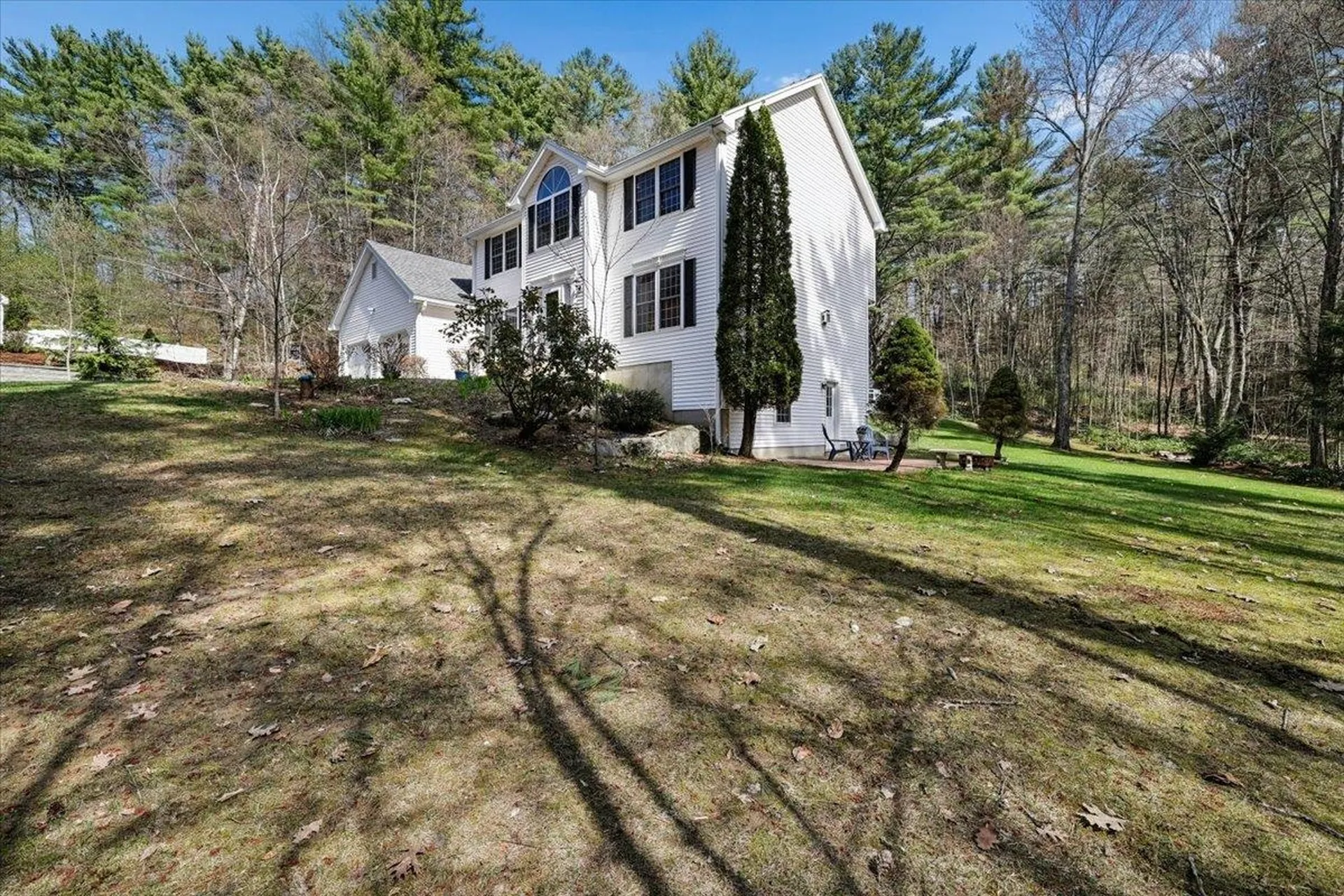 12 Butterfield Lane Bedford NH 03110