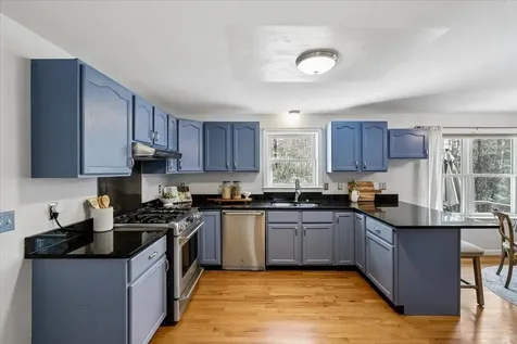 12 Butterfield Lane Bedford NH 03110