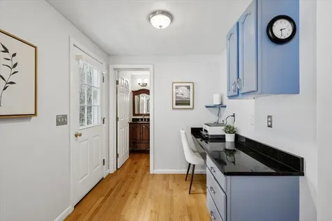 12 Butterfield Lane Bedford NH 03110
