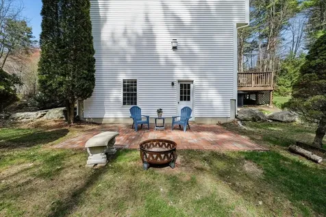 12 Butterfield Lane Bedford NH 03110