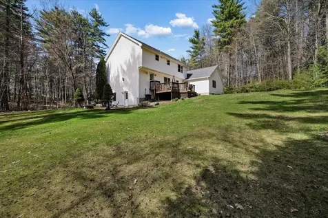 12 Butterfield Lane Bedford NH 03110