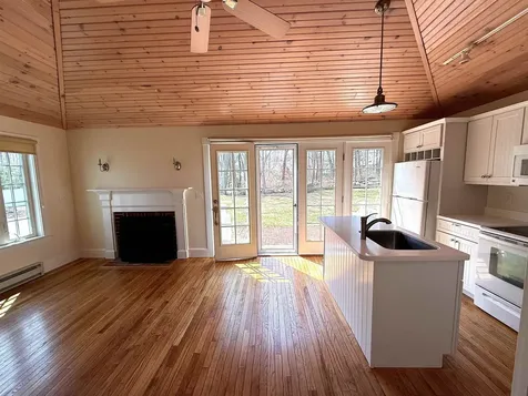 32 Cable Road Rye NH 03870