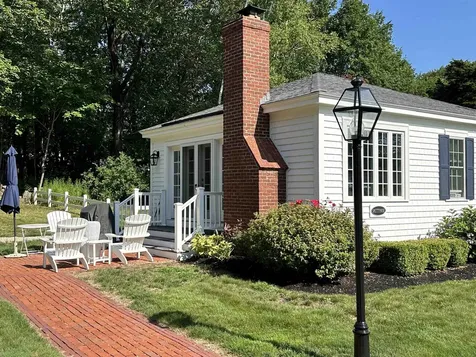 32 Cable Road Rye NH 03870