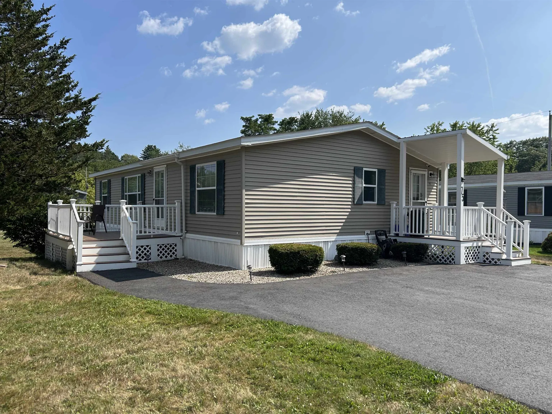 75 Hilton Avenue Exeter NH 03833
