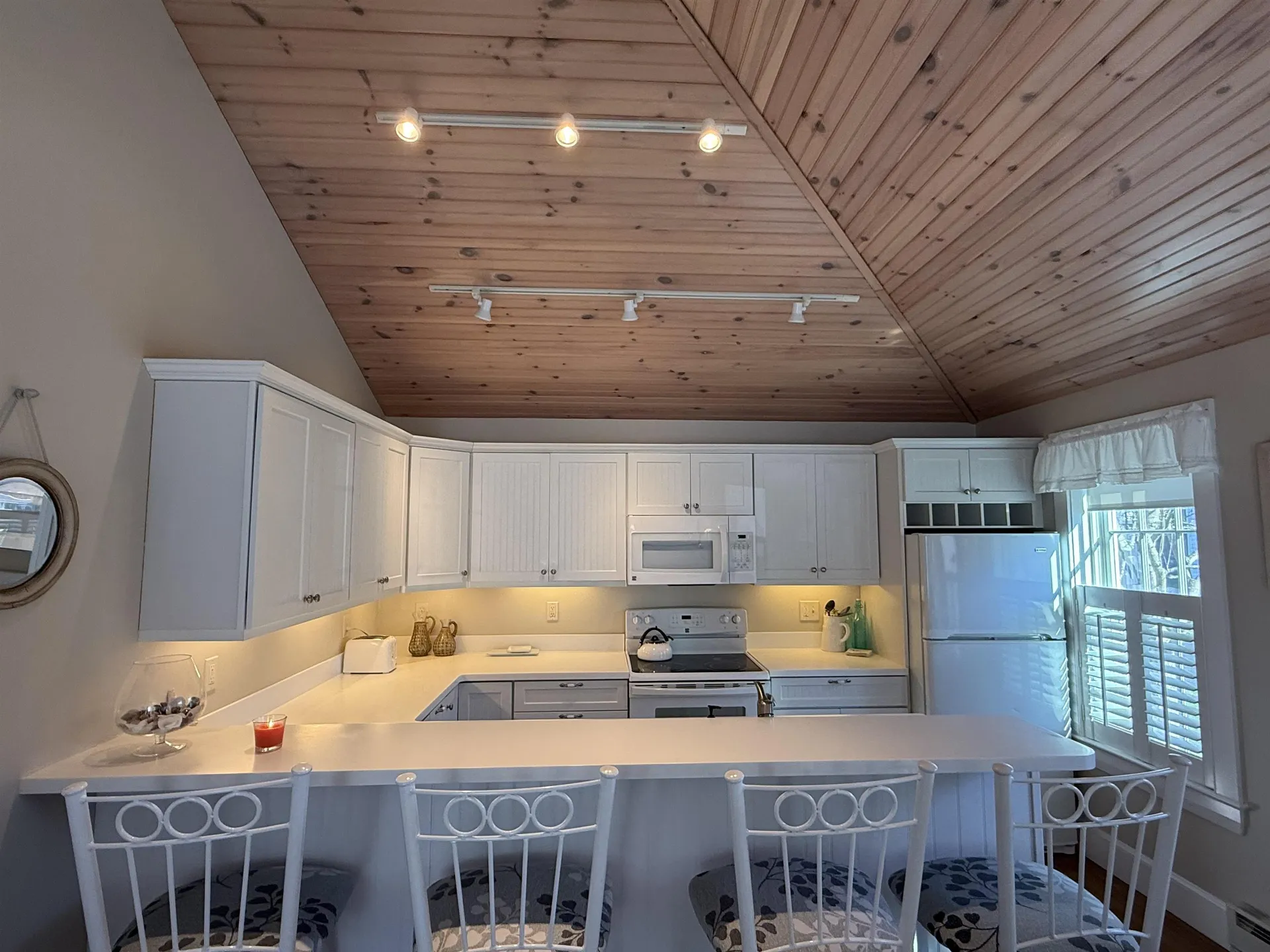 32 Cable Road Rye NH 03870