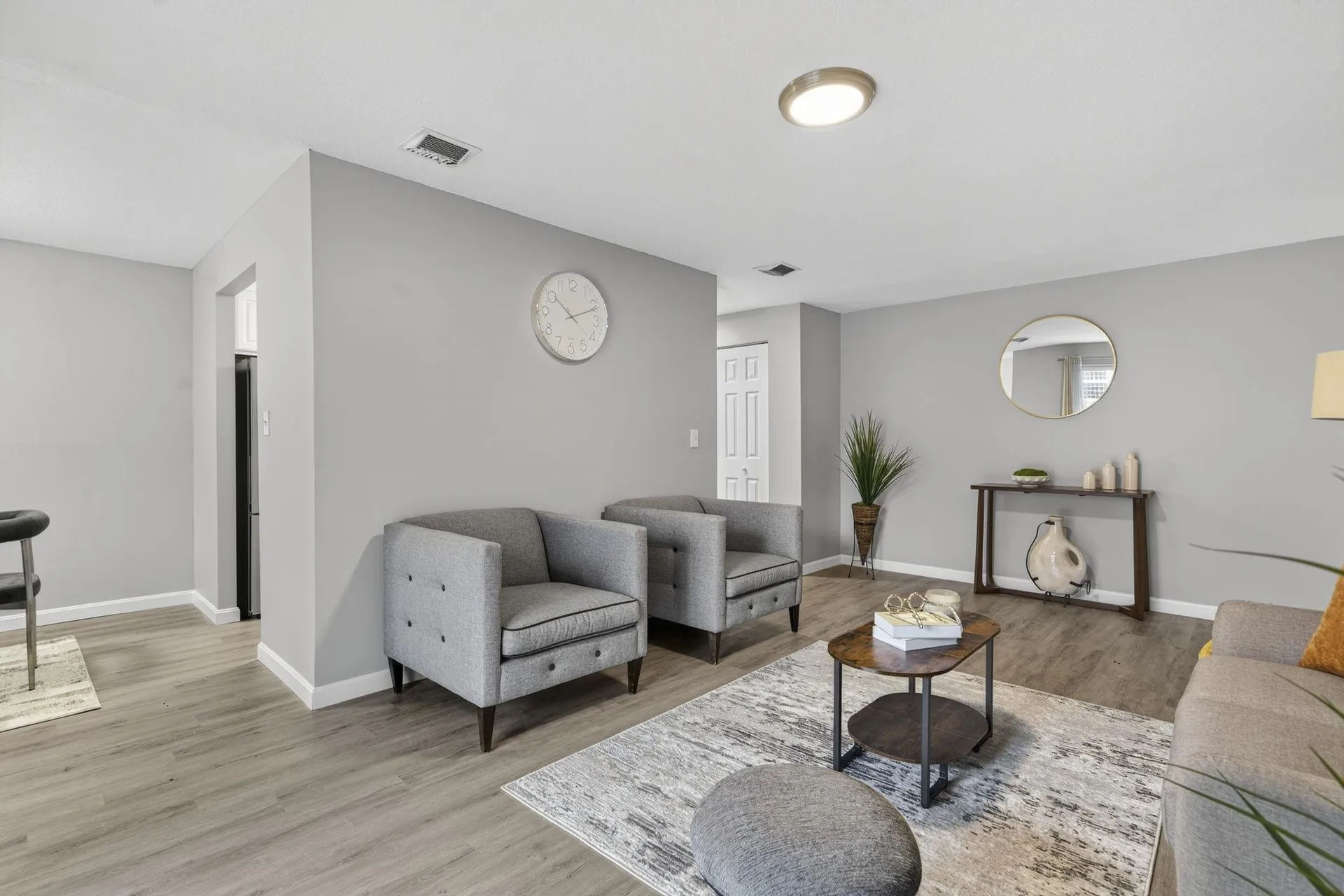 3 Louisburg Square Nashua NH 03060