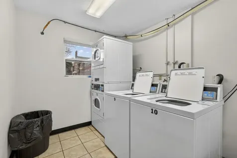 3 Louisburg Square Nashua NH 03060
