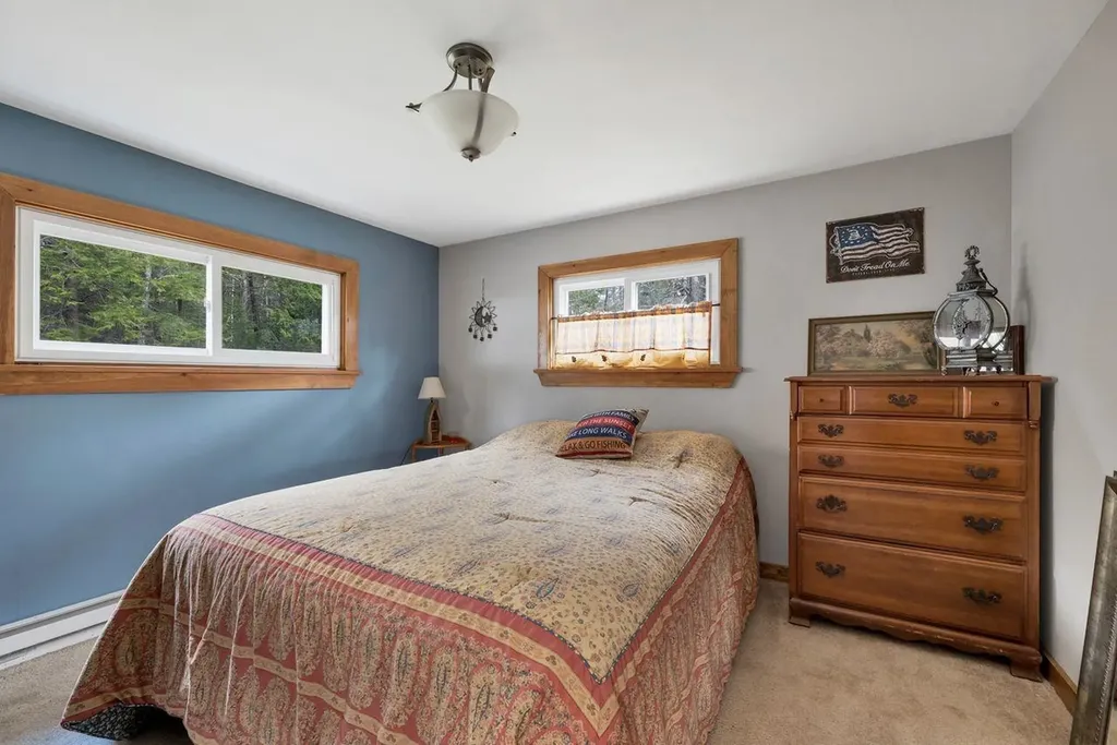 31 Rays Way Moultonborough NH 03254