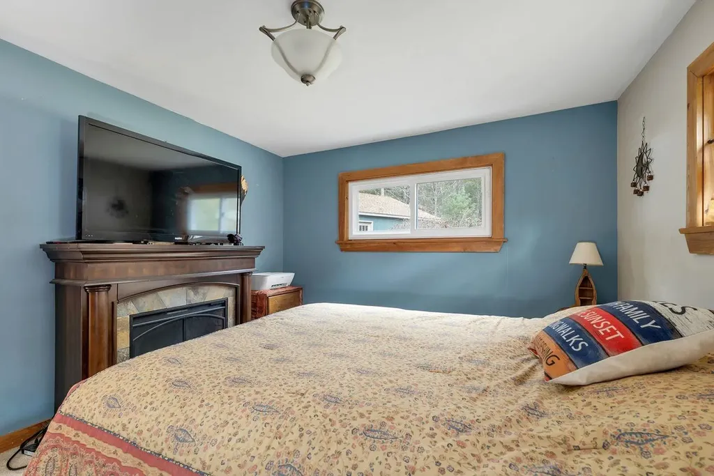 31 Rays Way Moultonborough NH 03254