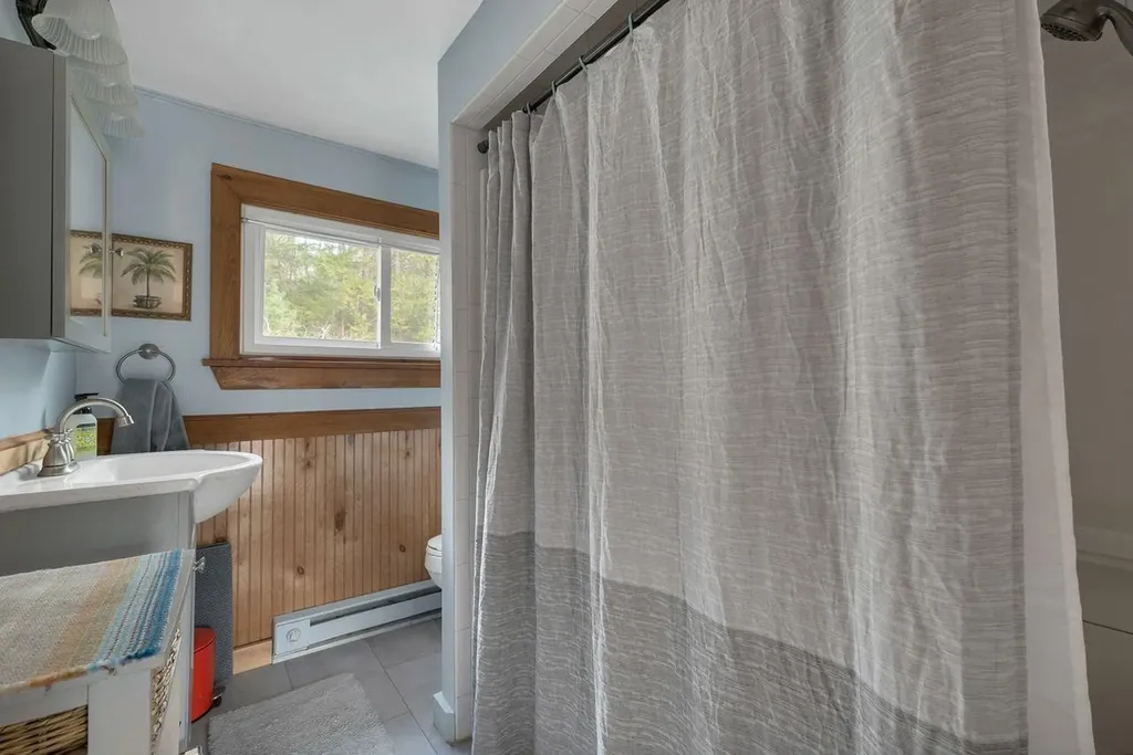 31 Rays Way Moultonborough NH 03254