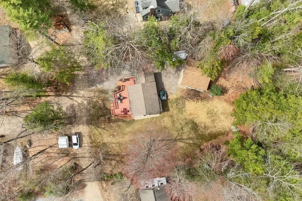 31 Rays Way Moultonborough NH 03254