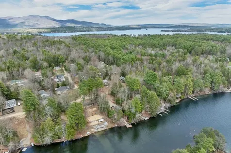 31 Rays Way Moultonborough NH 03254
