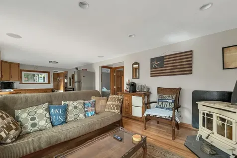 31 Rays Way Moultonborough NH 03254