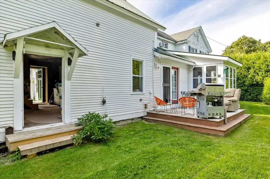 221 S Main Street Cambridge VT 05444