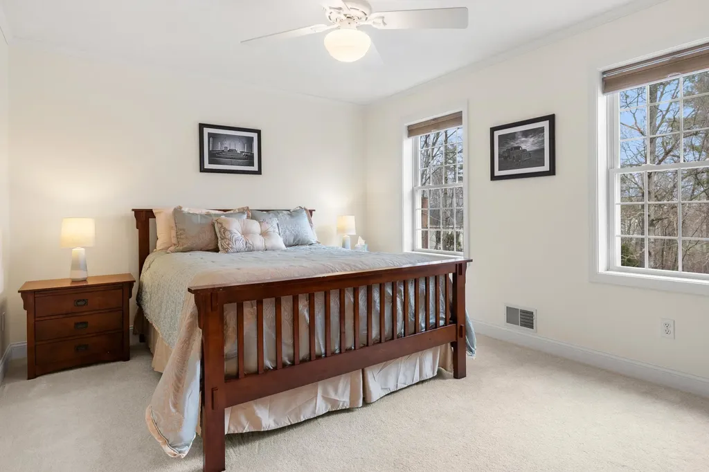 26 Greenfield Drive Plaistow NH 03865