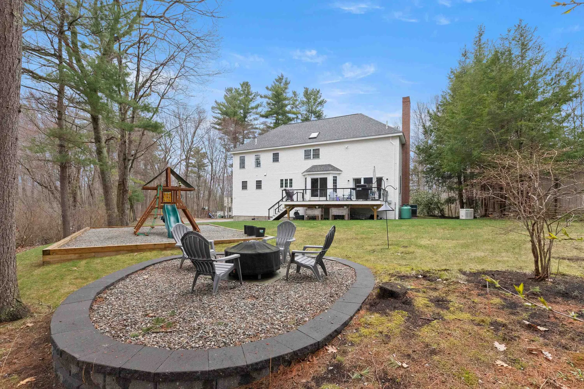 26 Greenfield Drive Plaistow NH 03865