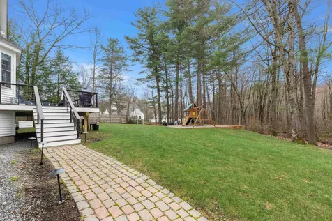 26 Greenfield Drive Plaistow NH 03865