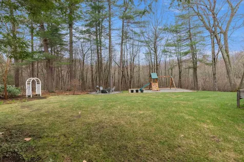 26 Greenfield Drive Plaistow NH 03865