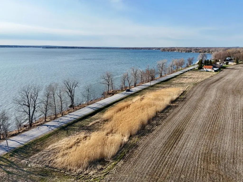 39 West Shore Road Alburgh VT 05440