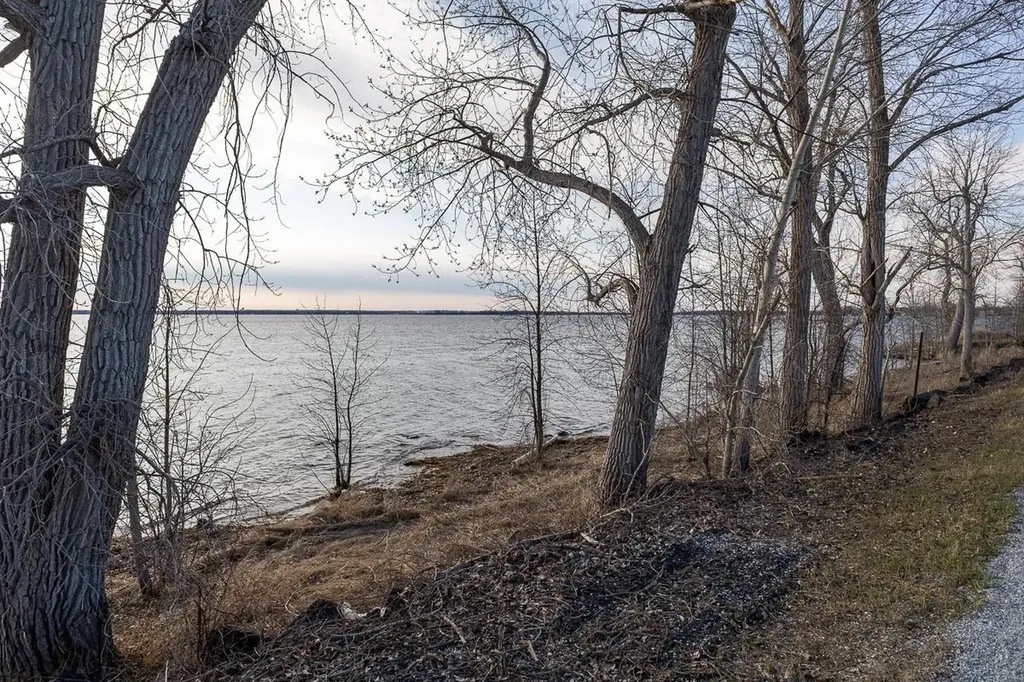 39 West Shore Road Alburgh VT 05440